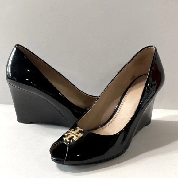 Tory Burch Black Jade Patent Leather Peep Toe Slip On Pump Wedges Size 9.5 - Picture 8 of 10